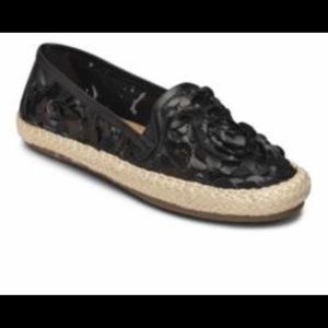 Adorable espadrille flats